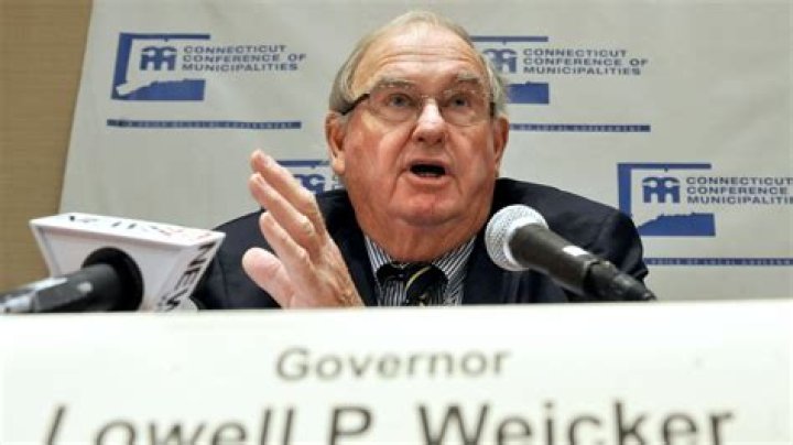 Lowell Weicker's Impressive Net Worth: A Look Into His Wealth