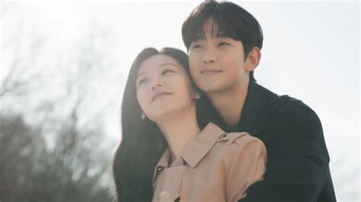 The Truth Behind Kim Soo Hyun And Kim Ji Won's Alleged Relationship